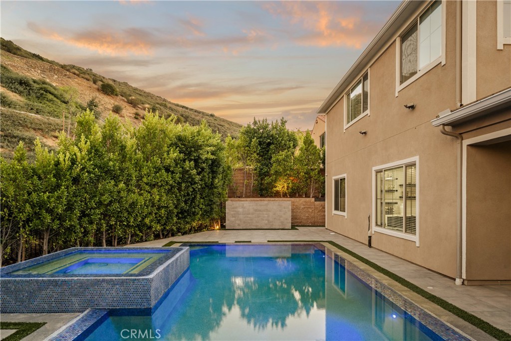 24320 Sterling Ranch Road Canoga Park, CA 91304 - Photo 41 of 45