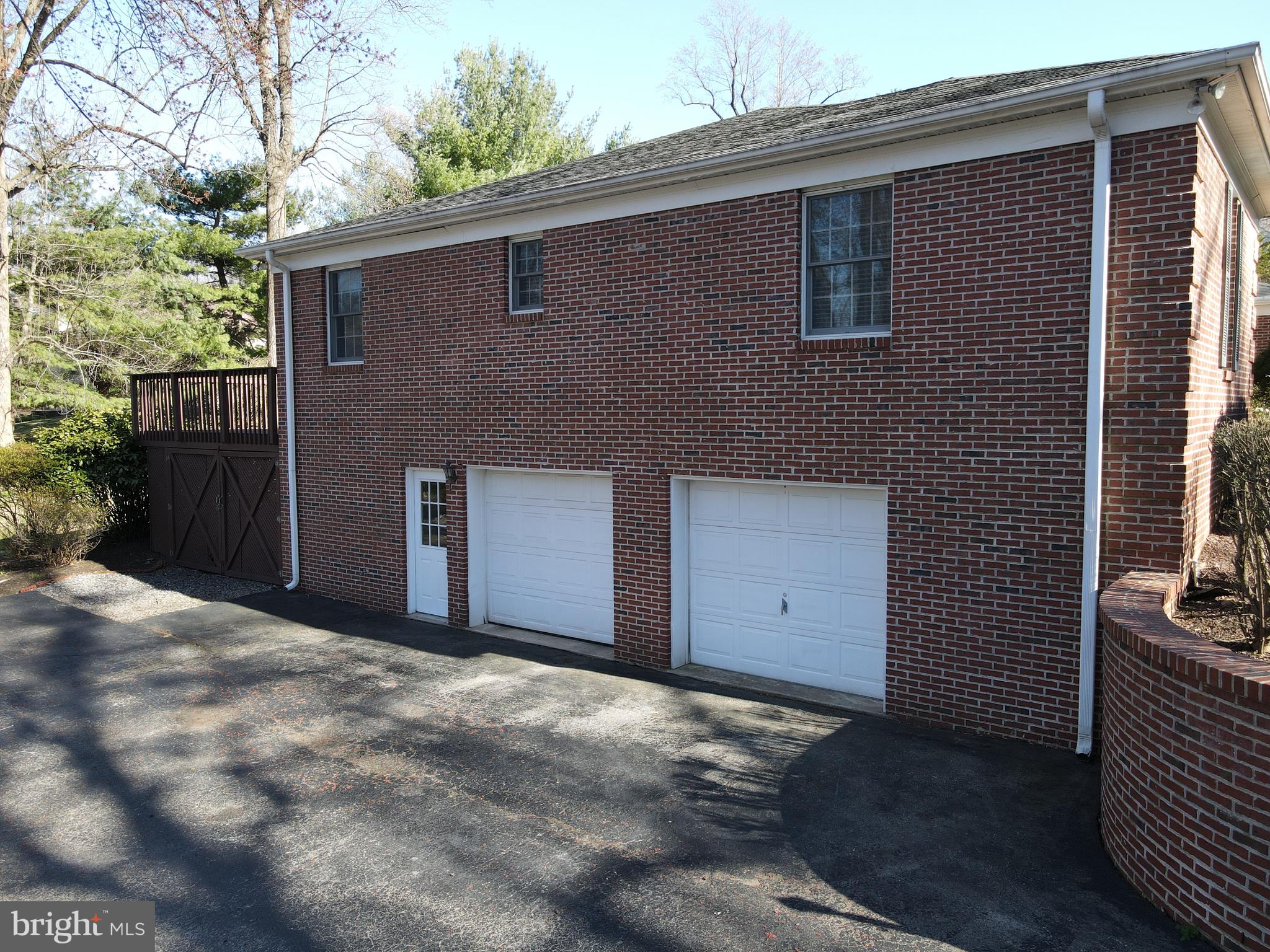 605 Cheltenham Road Wilmington, DE 19808 - Photo 33 of 34 2 Car Rear Entry Garage