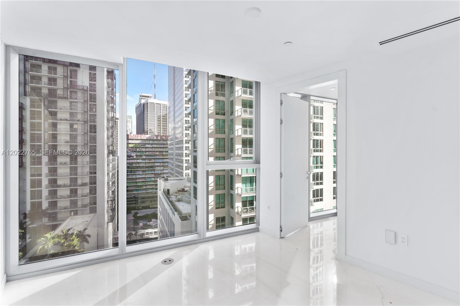 300 Biscayne Blvd Way, Unit 1802 Miami, FL 33131 - Photo 21 of 50
