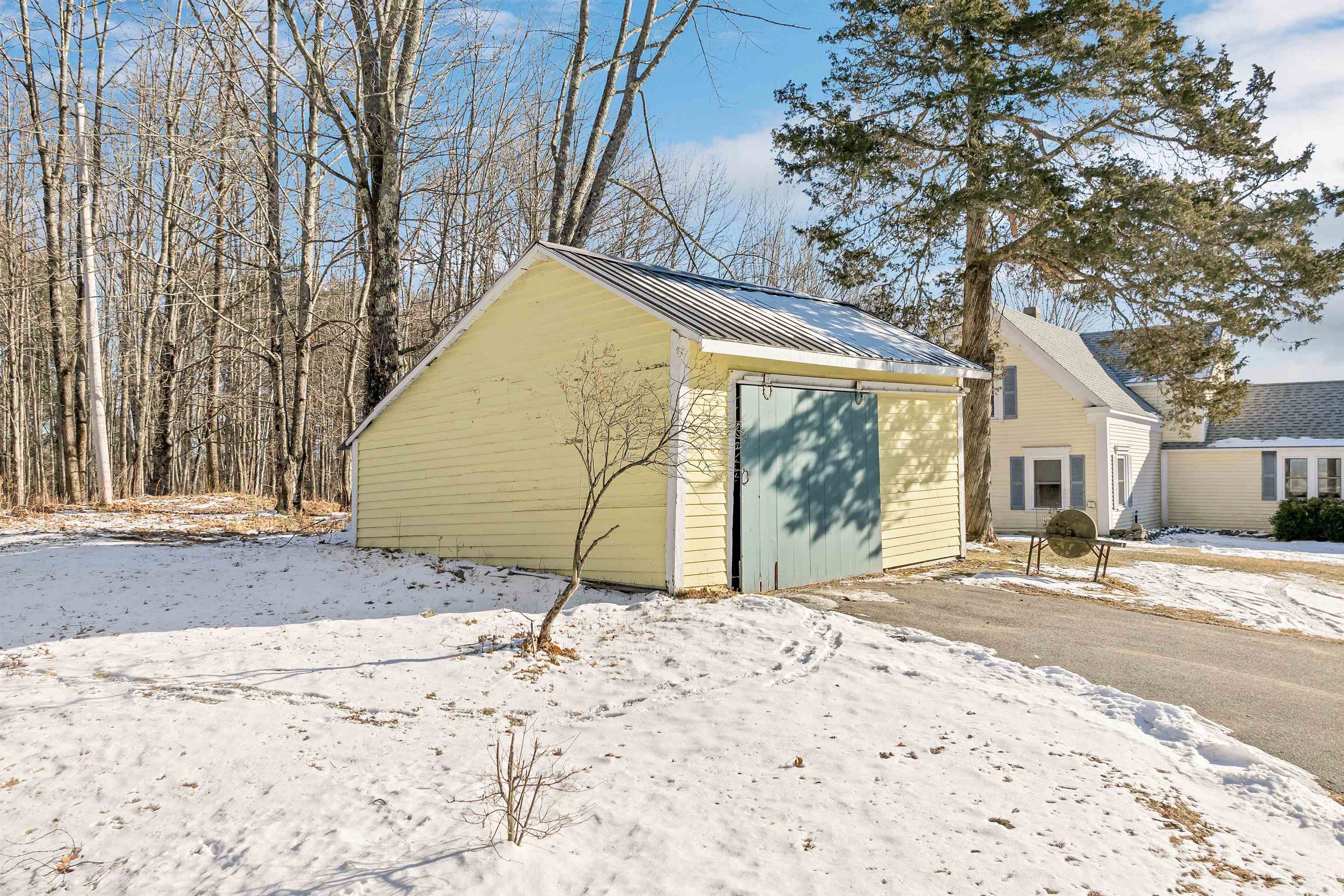 86 Stone Hill Road Limerick, ME 04048 - Photo 6 of 51 Gallery Image 6