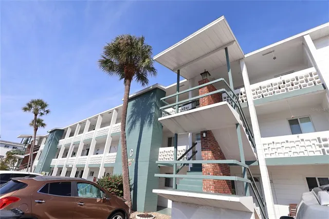 a view of an buildings with a street
