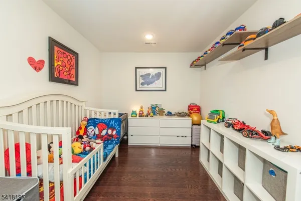 $725,000 | 11 Albert Court, Randolph, NJ 07869