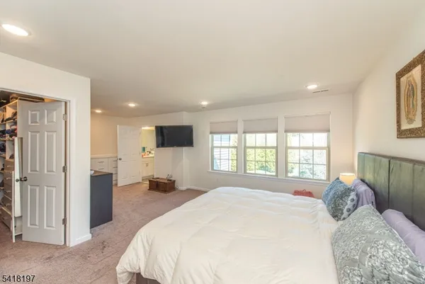 $725,000 | 11 Albert Court, Randolph, NJ 07869