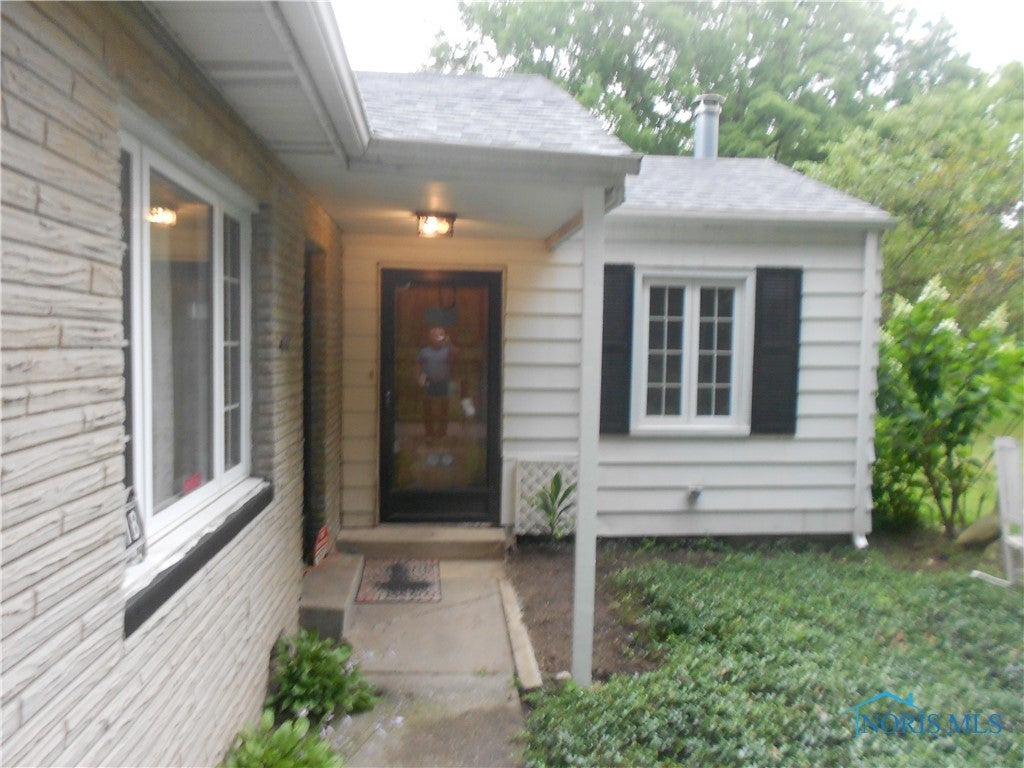 5318 Brandon Road Toledo, OH 43615 - Photo 13 of 36 Gallery Image 13