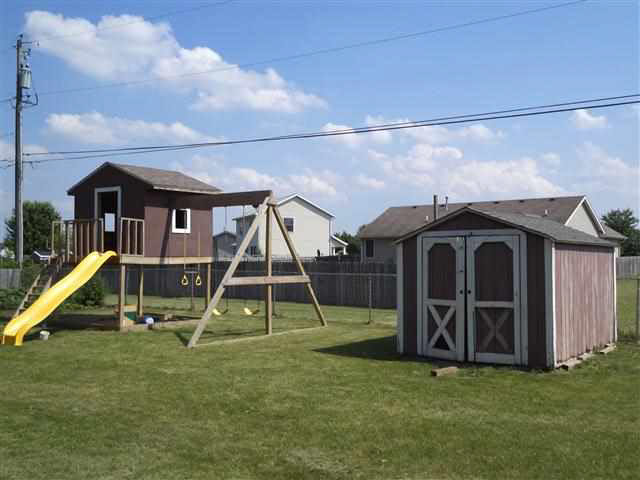 1102 East Kercher Road Goshen, IN 46526 - Photo 19 of 23 Gallery Image 19