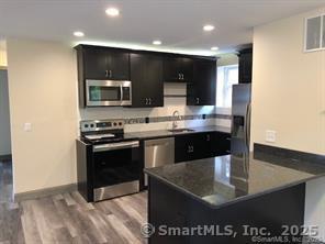 120 Broadway, Unit 3 Norwich, CT 06360 - Photo 3 of 11