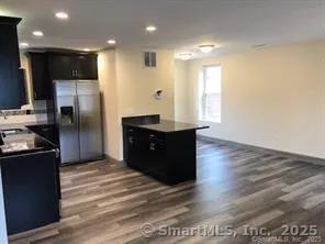 $1,650 | 120 Broadway, Unit 3, Norwich, CT 06360