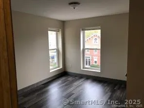 $1,650 | 120 Broadway, Unit 3, Norwich, CT 06360