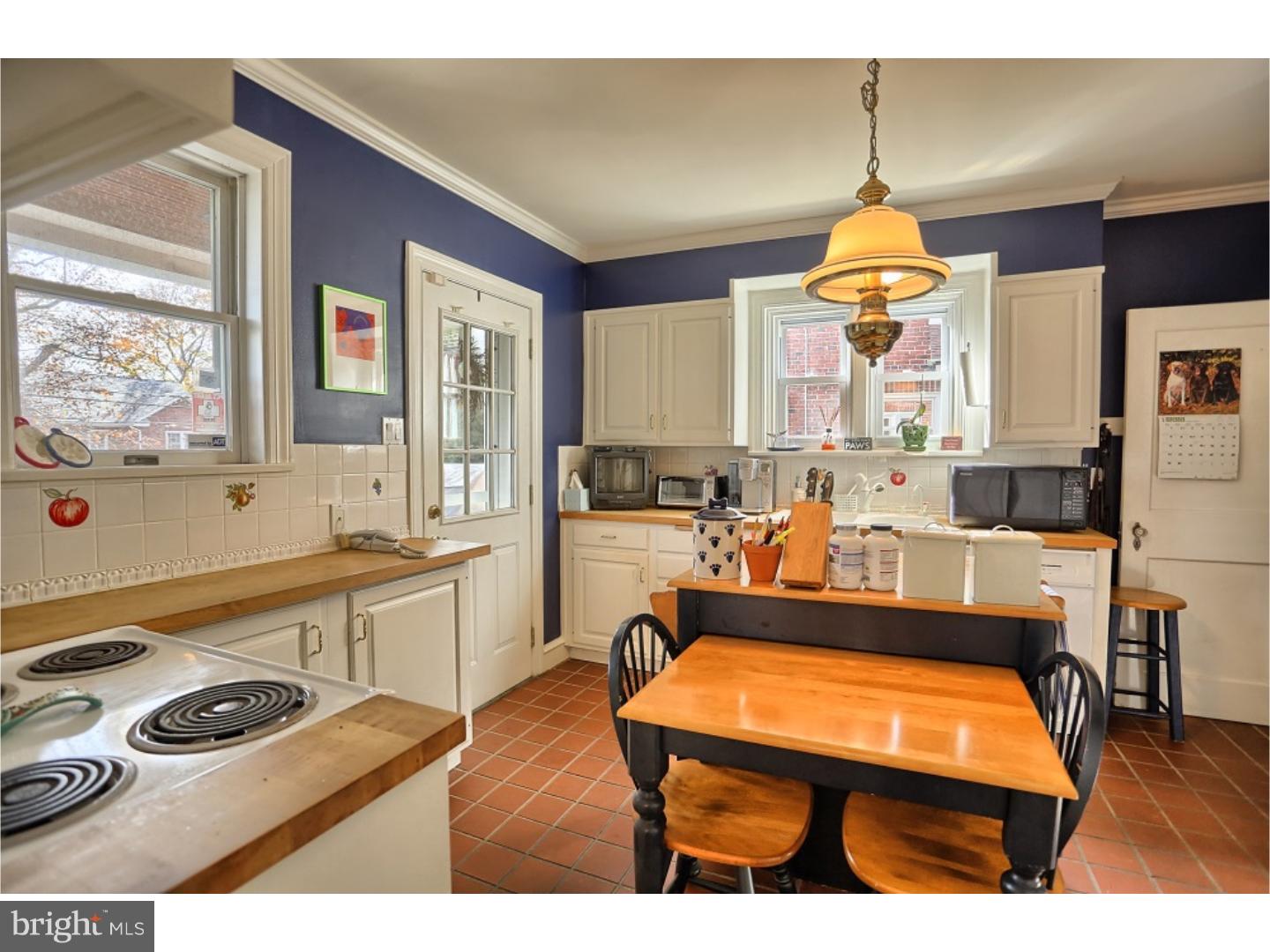 452 Gregg Street Shillington, PA 19607 - Photo 8 of 24 Gallery Image 8