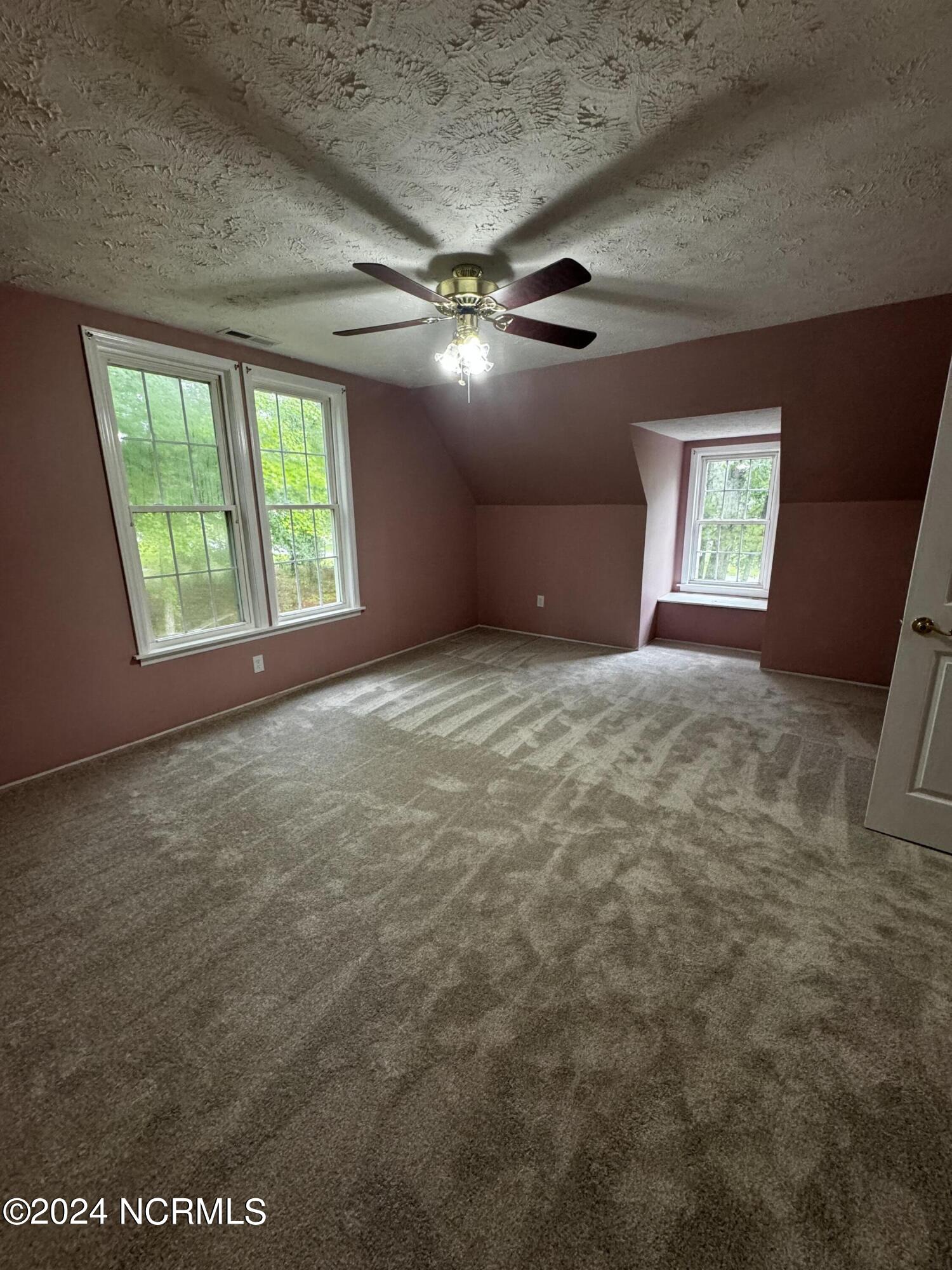 1434 Lizzard Slip Road Washington, NC 27889 - Photo 18 of 27 4th bedroom upstairs