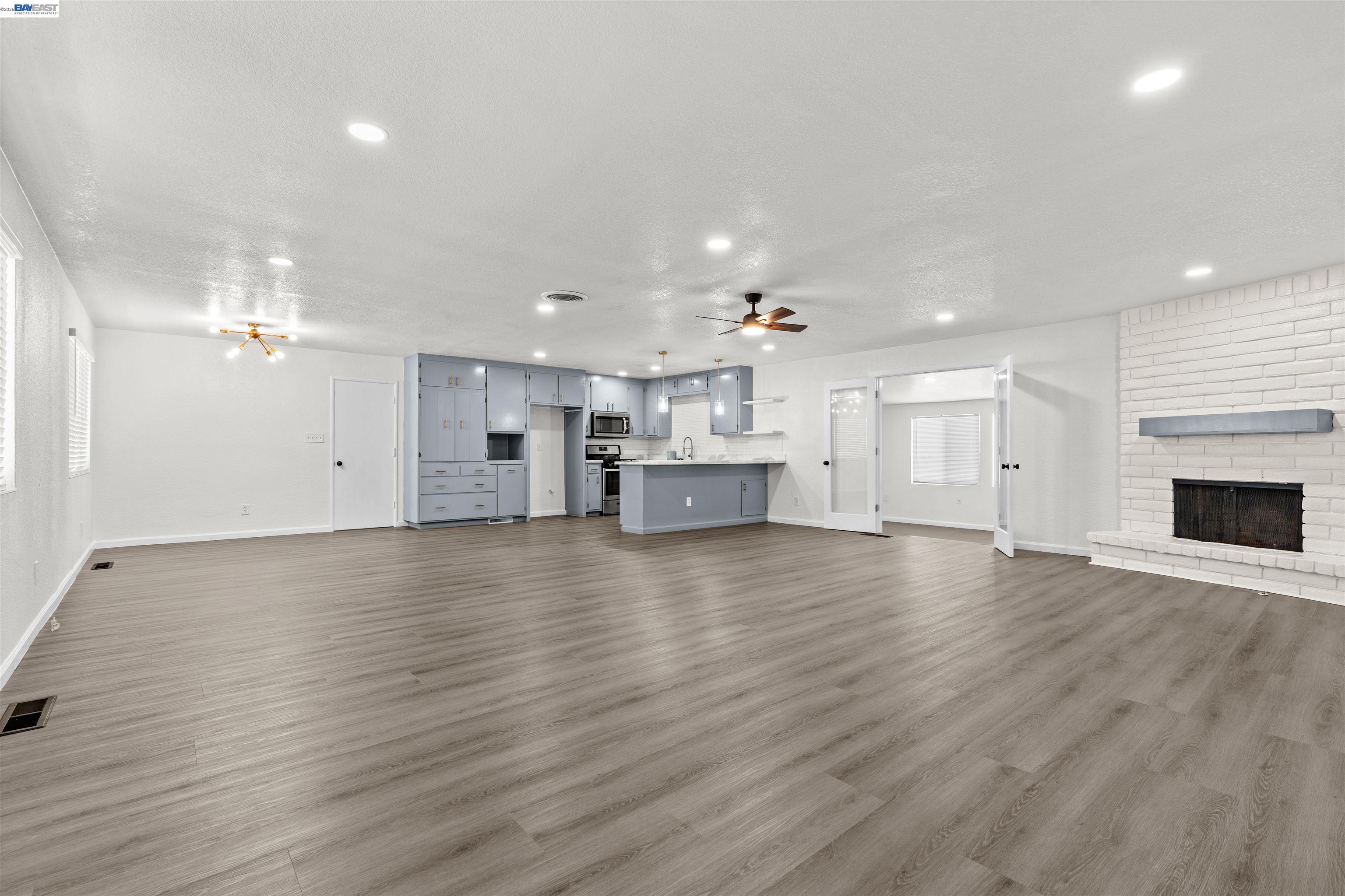 705 West Rumble Road Modesto, CA 95350 - Photo 3 of 42