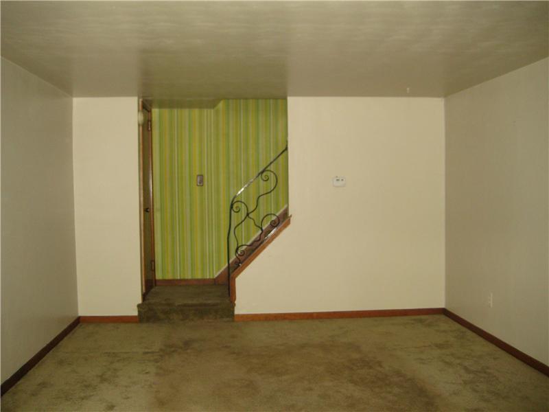 4370 Homestead Duquesne Road Munhall, PA 15120 - Photo 2 of 10 Living Room.