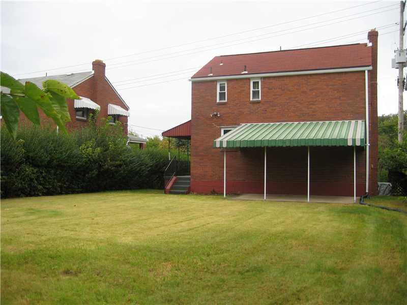 4370 Homestead Duquesne Road Munhall, PA 15120 - Photo 10 of 10 Exterior Back.