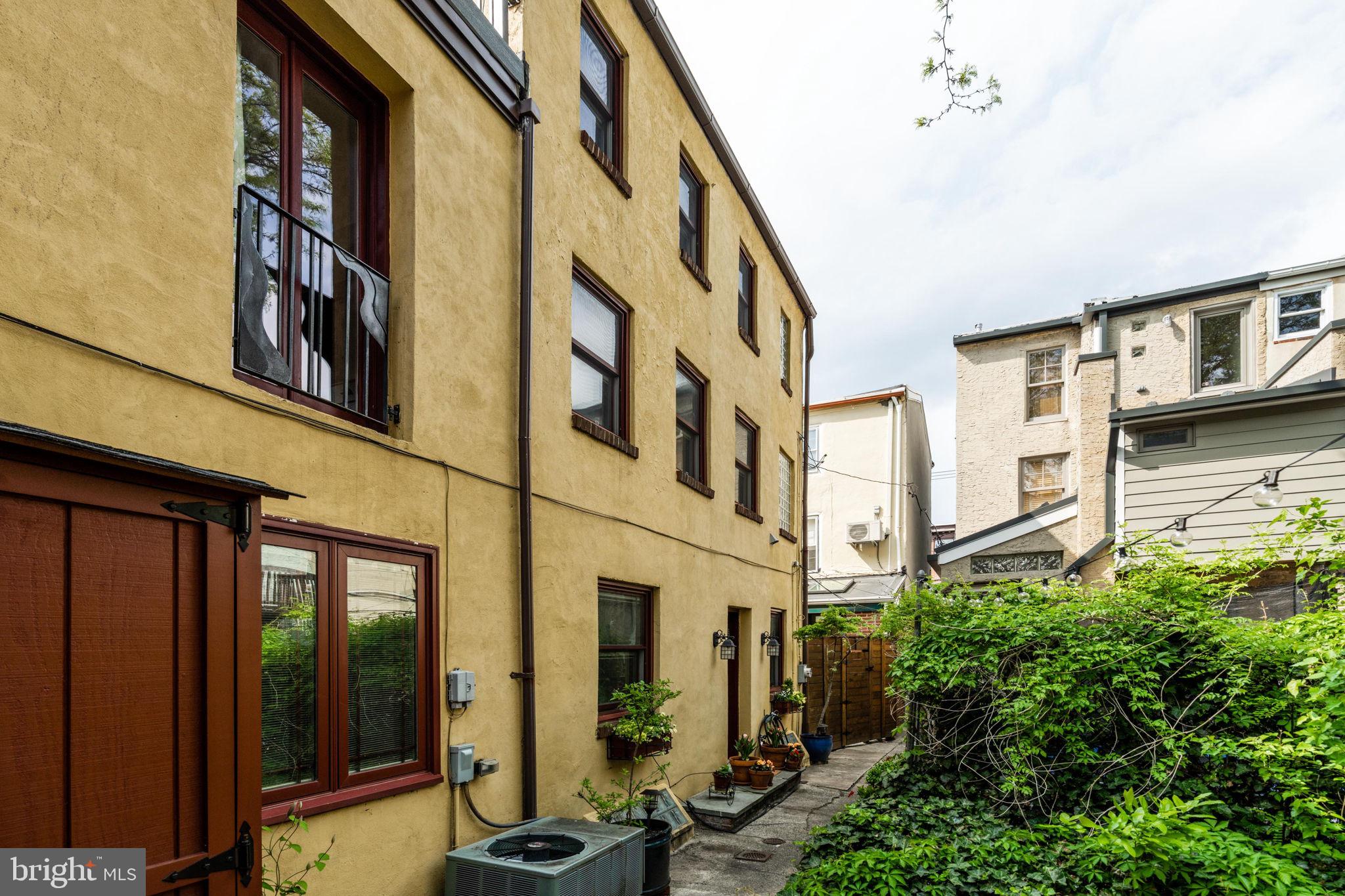 2210 R Naudain Street Philadelphia, PA 19146 - Photo 26 of 26