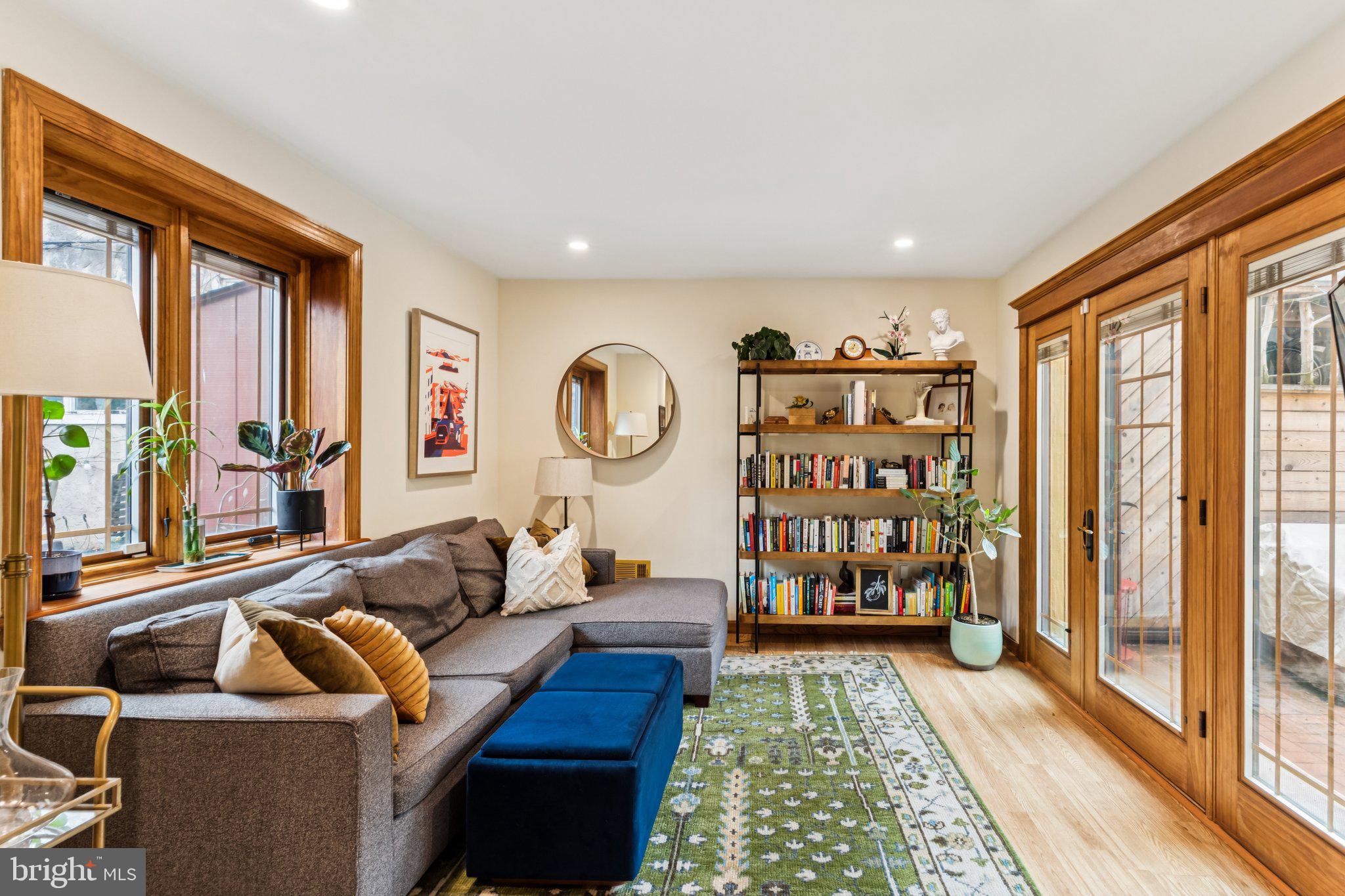 2210 R Naudain Street Philadelphia, PA 19146 - Photo 8 of 26