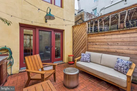 $724,900 | 2210 R Naudain Street, Philadelphia, PA 19146