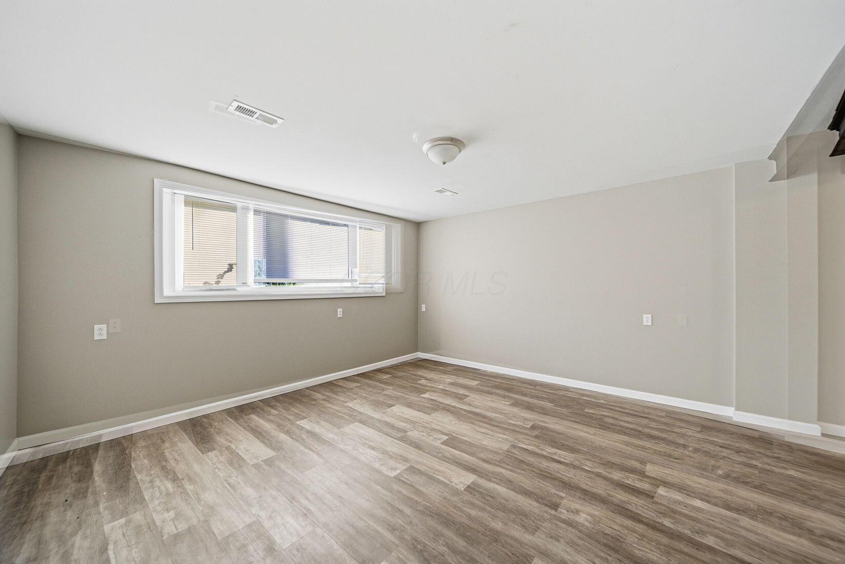 1637 South James Road Columbus, OH 43209 - Photo 42 of 52