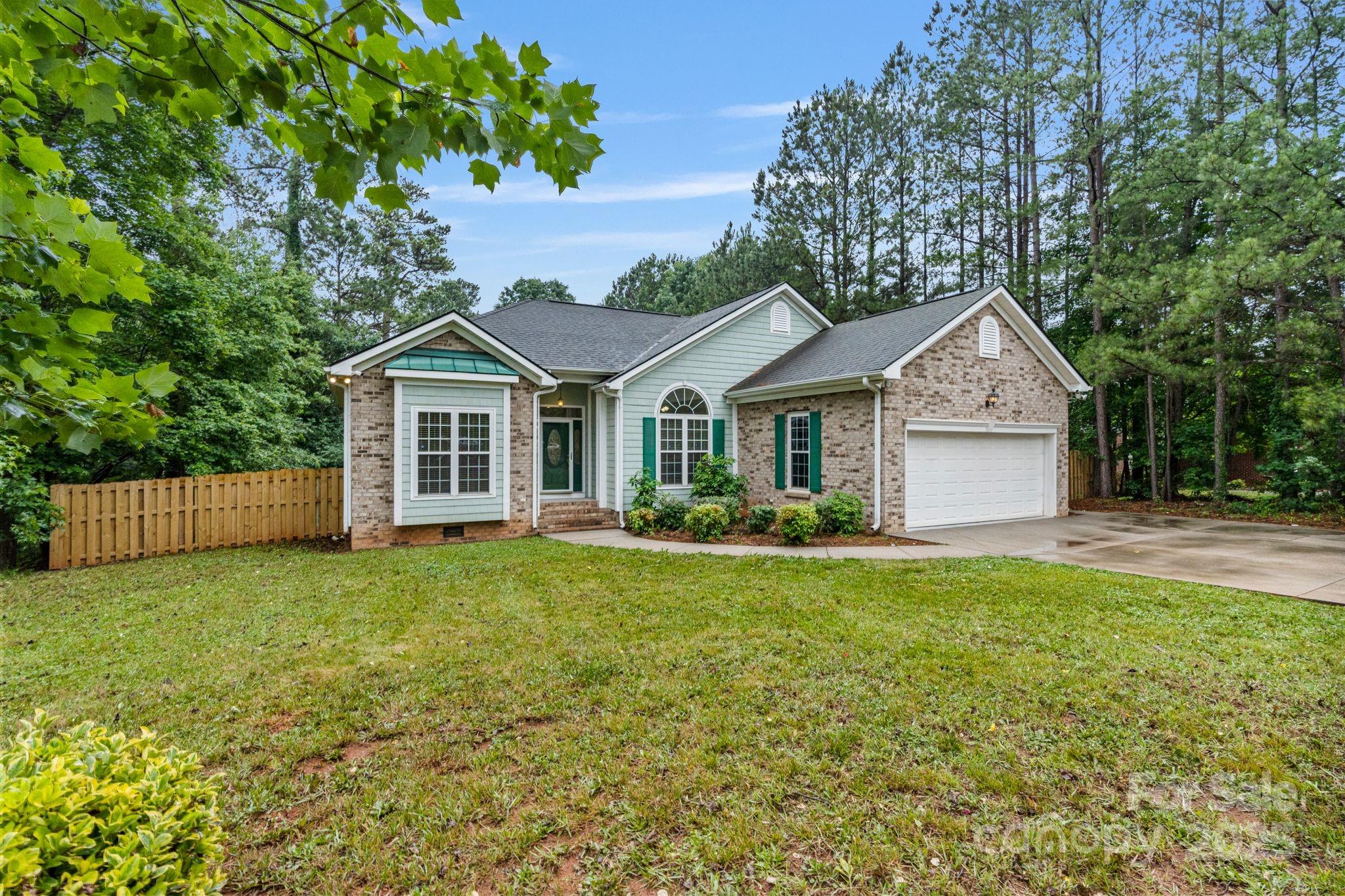 105 Stumpy Creek Road Mooresville, NC 28117 - Photo 1 of 43 Gallery Image 1