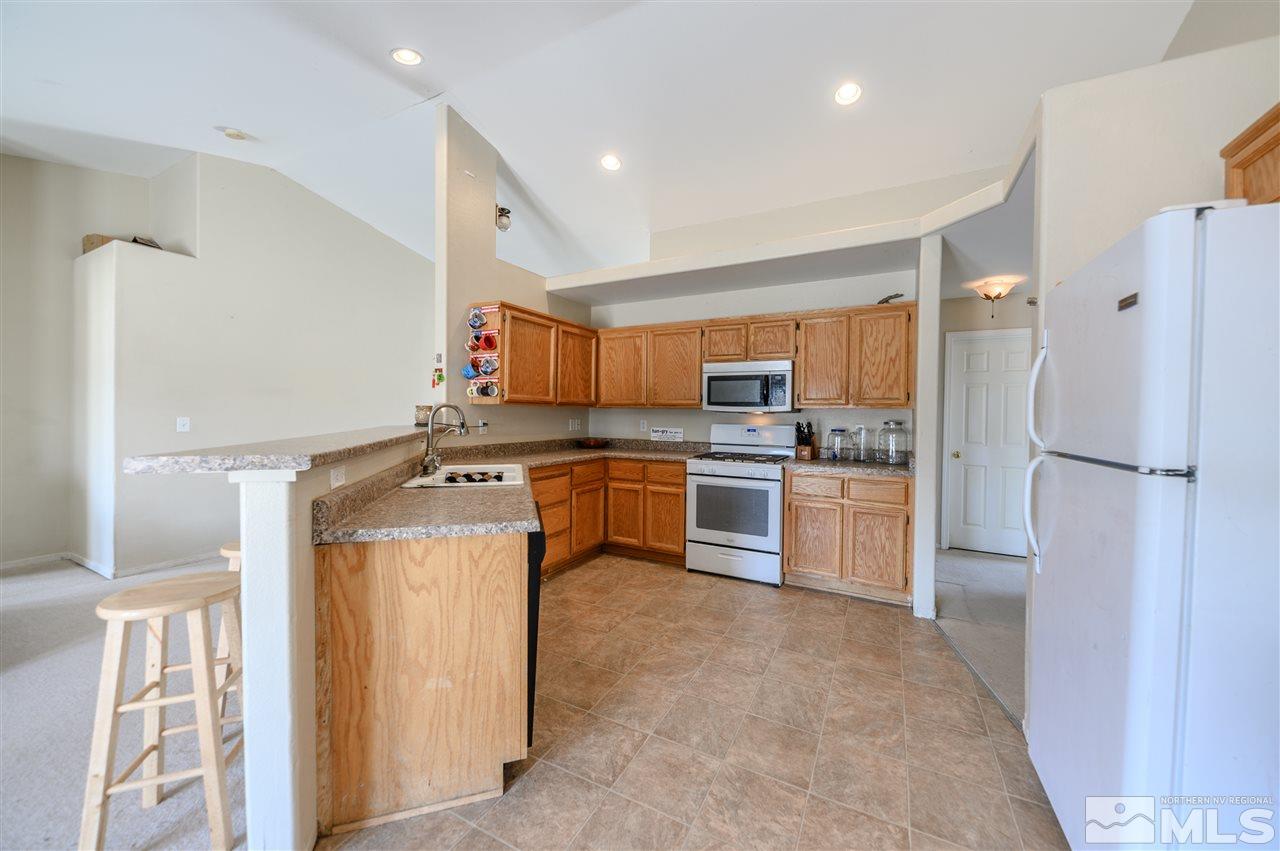 604 Tamsen Road Fernley, NV 89408 - Photo 6 of 25 Photo 6