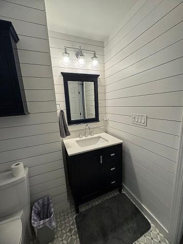 519 Travis Street Port Lavaca, TX 77979 - Photo 11 of 21