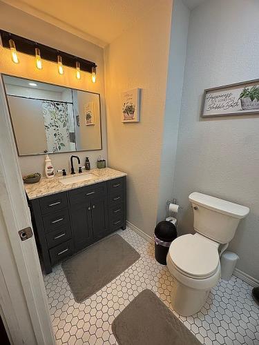 519 Travis Street Port Lavaca, TX 77979 - Photo 12 of 21