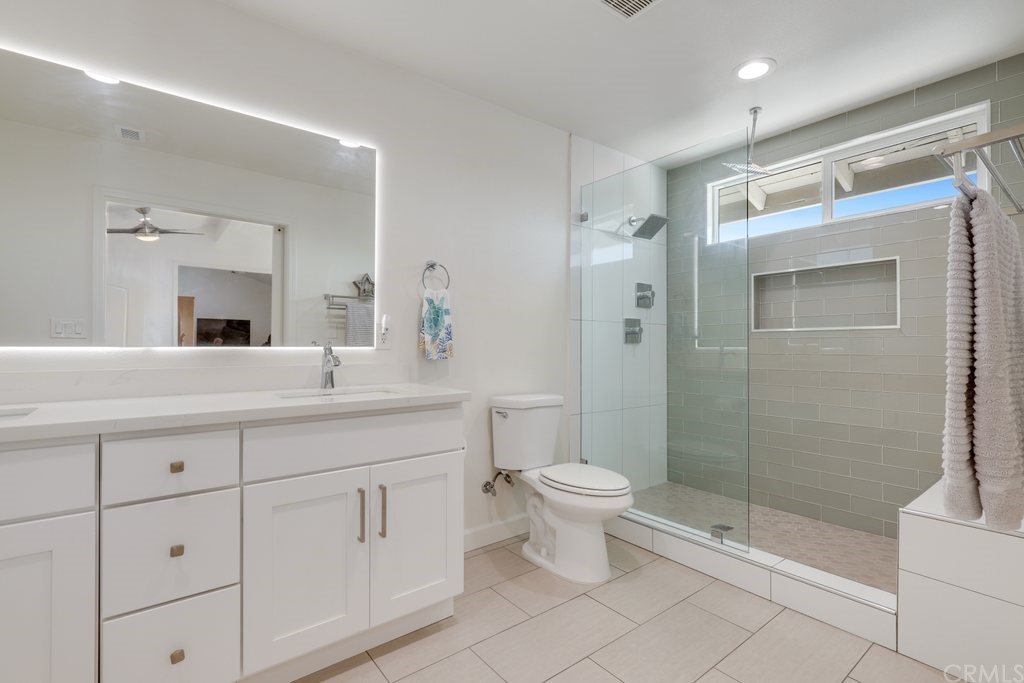 13772 Ridgecrest Circle Tustin, CA 92780 - Photo 32 of 69