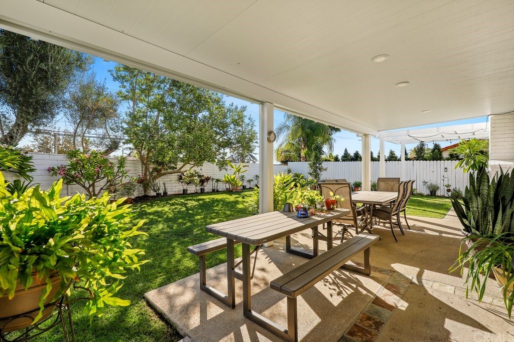 13772 Ridgecrest Circle Tustin, CA 92780 - Photo 45 of 69