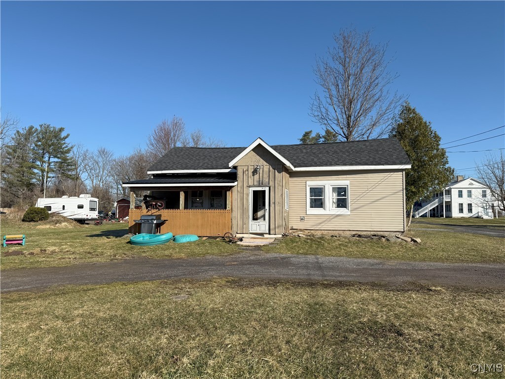 3013 Seneca Turnpike Lenox, NY 13032 - Photo 2 of 18