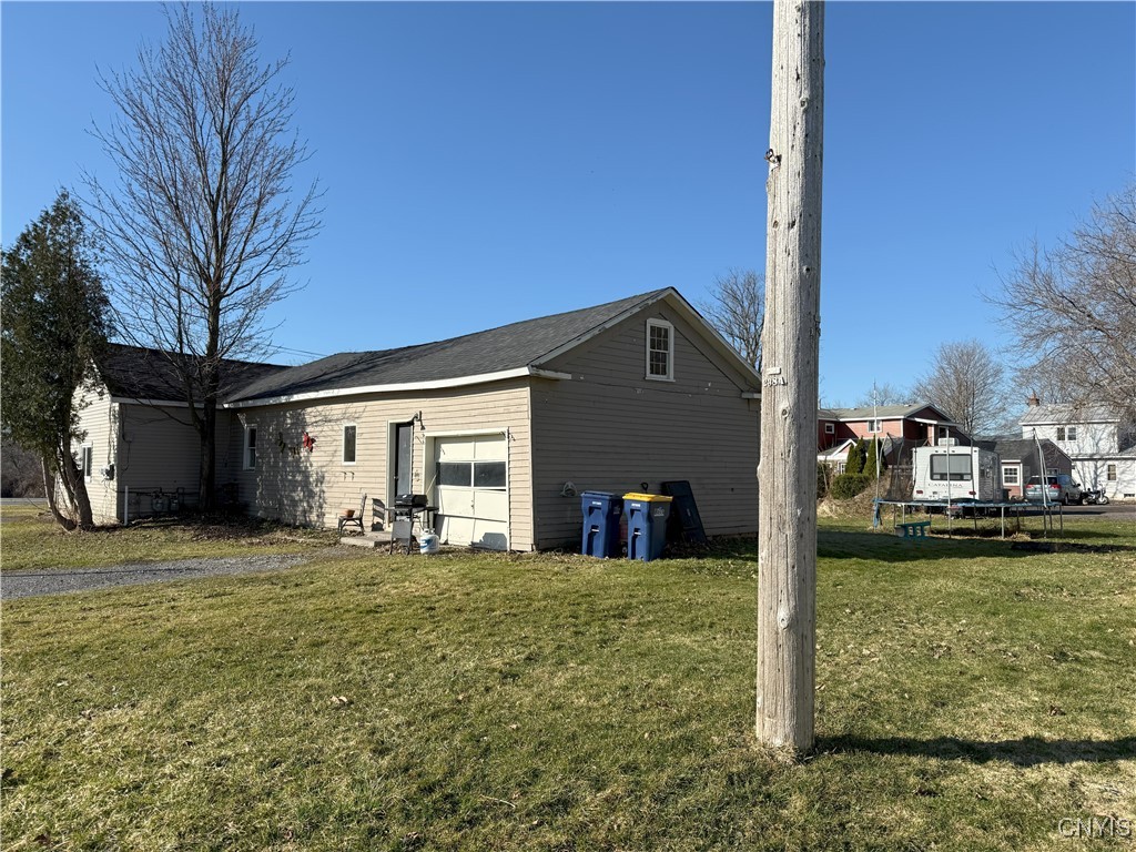 3013 Seneca Turnpike Lenox, NY 13032 - Photo 4 of 18