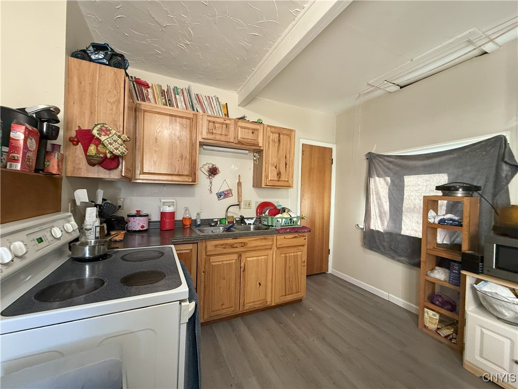 3013 Seneca Turnpike Lenox, NY 13032 - Photo 9 of 18