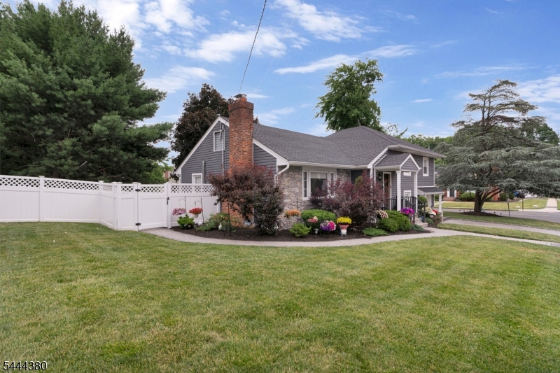 307 Minute Arms Road Union, NJ 07083 - Photo 2 of 26