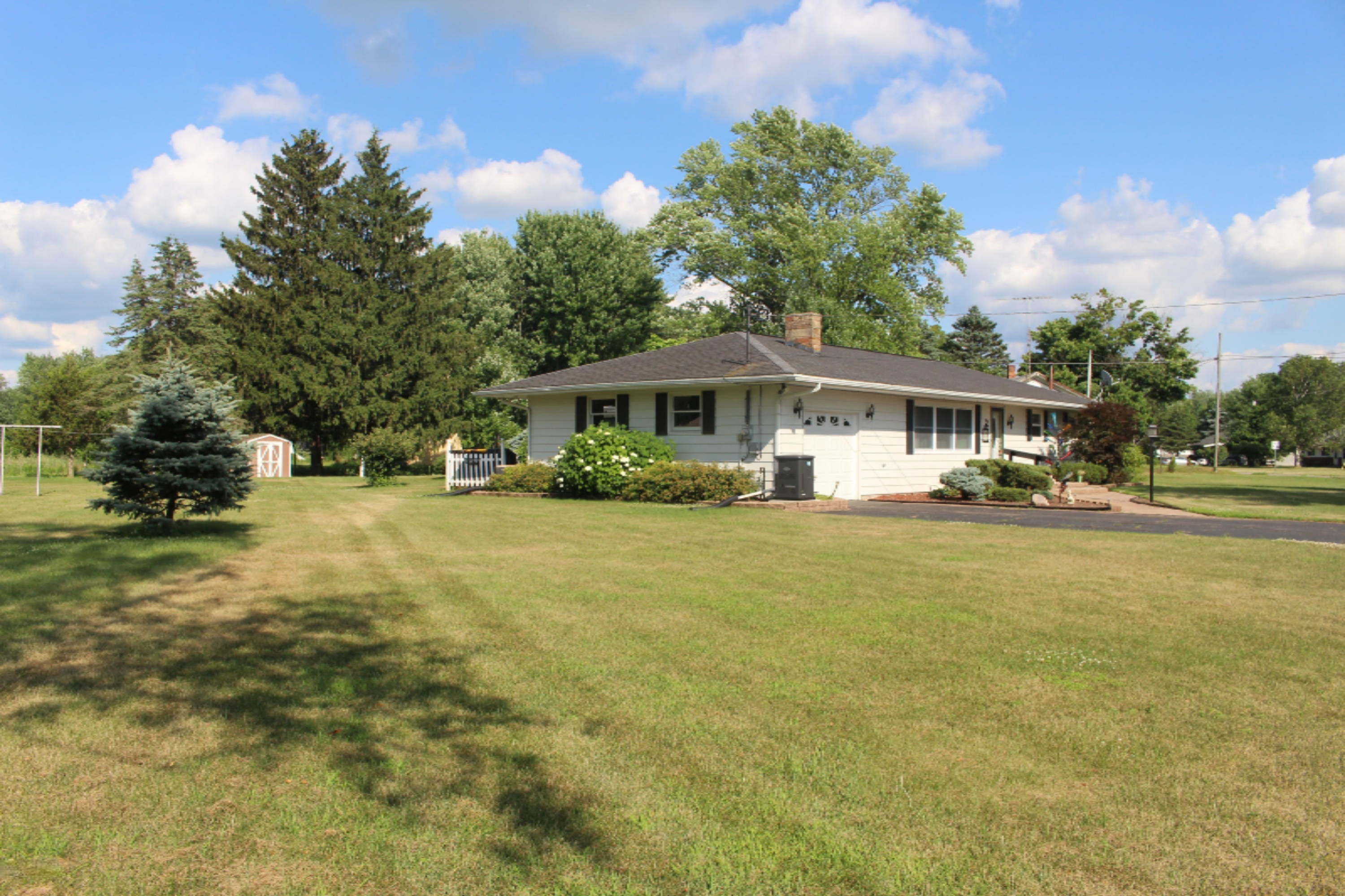 698 Homer Road Litchfield, MI 49252 - Photo 20 of 21 IMG_0793