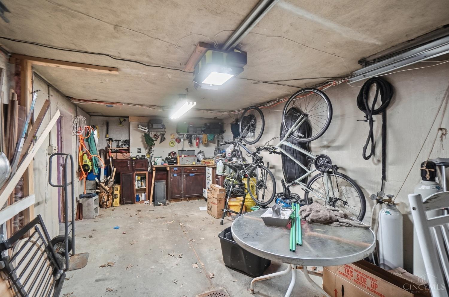 5450 Lawrence Road Cincinnati, OH 45248 - Photo 40 of 51