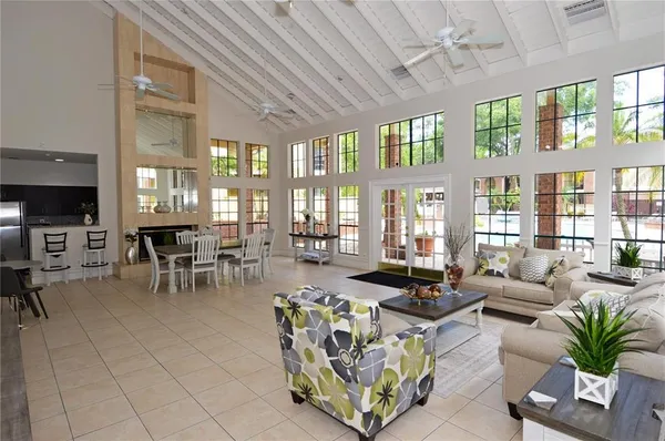 $1,385 | 8756 Mallard Reserve Drive, Unit 101, Tampa, FL 33614