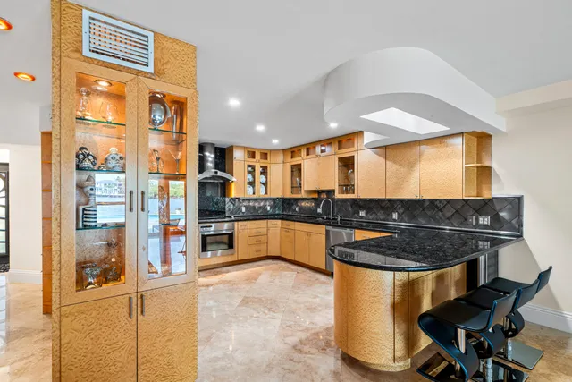 $8,000 | 1005 Bel Air Drive, Highland Beach, FL 33487