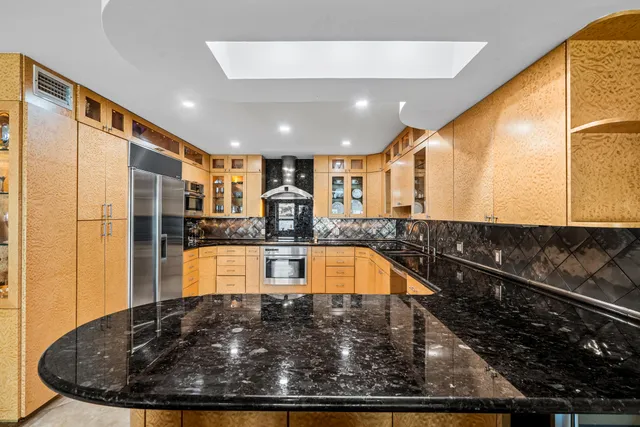 $8,000 | 1005 Bel Air Drive, Highland Beach, FL 33487