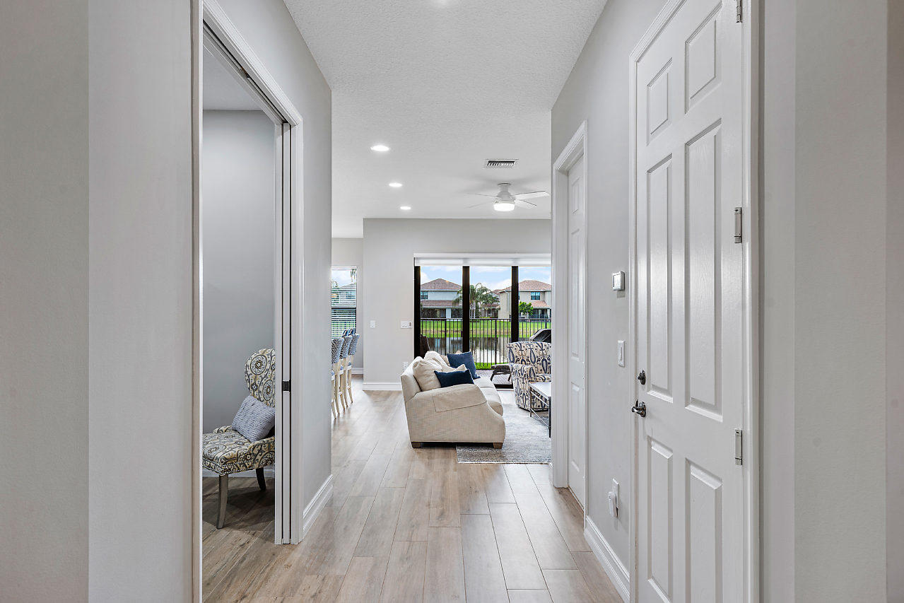 14131 Rock Salt Road Delray Beach, FL 33446 - Photo 3 of 41 Entry