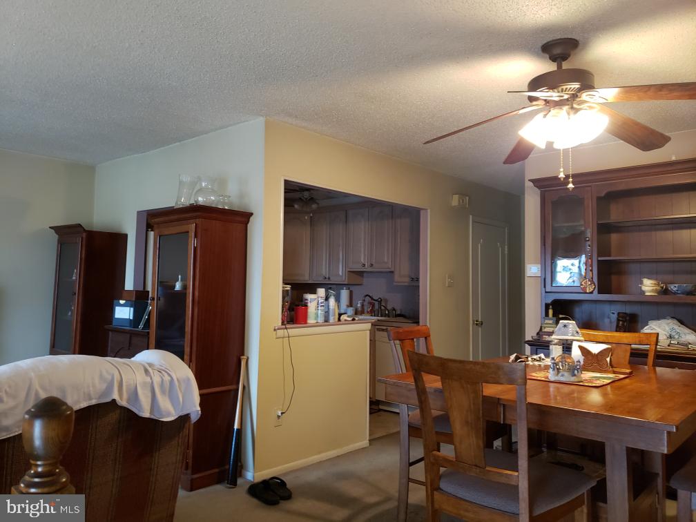 10814 Heflin Road Philadelphia, PA 19154 - Photo 3 of 11 Gallery Image 3