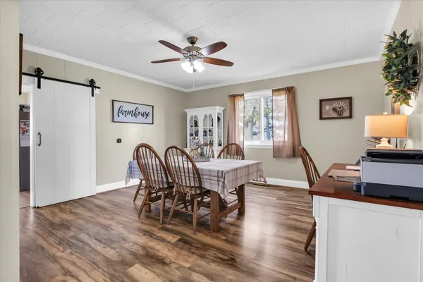 $285,500 | 851 East Co Road 750 North, Tuscola, IL 61953