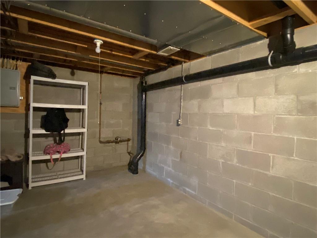 725 Rollinson Road Hermitage, PA 16148 - Photo 26 of 26 a bathroom with a shower and a mirror