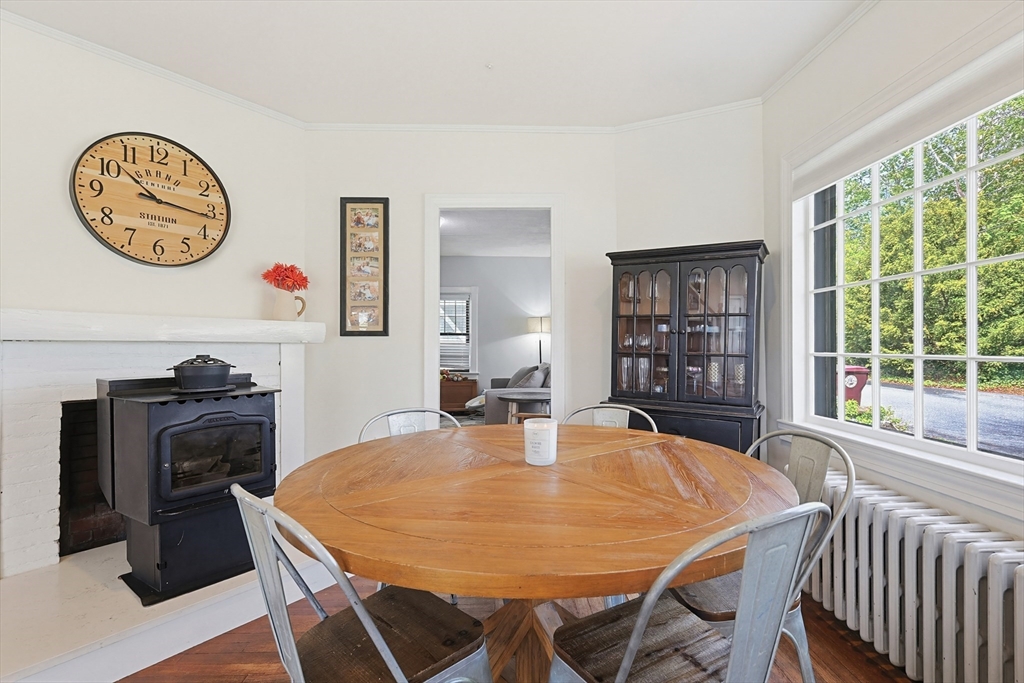 97 Middle Road Acushnet, MA 02743 - Photo 10 of 39