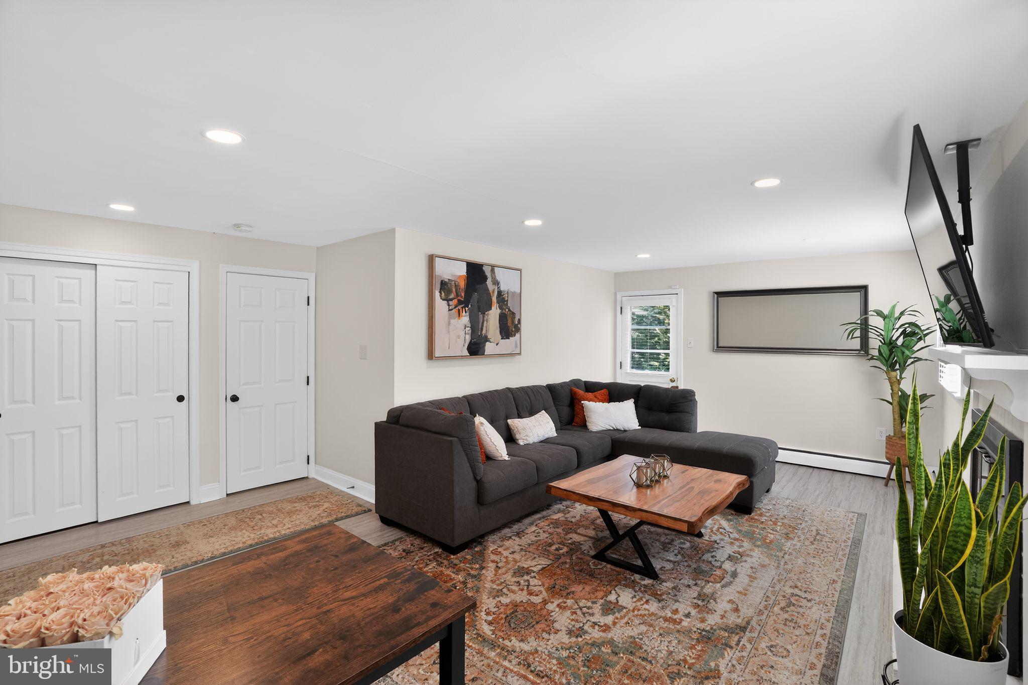 962 Edwards Drive Springfield, PA 19064 - Photo 17 of 32 Gallery Image 17