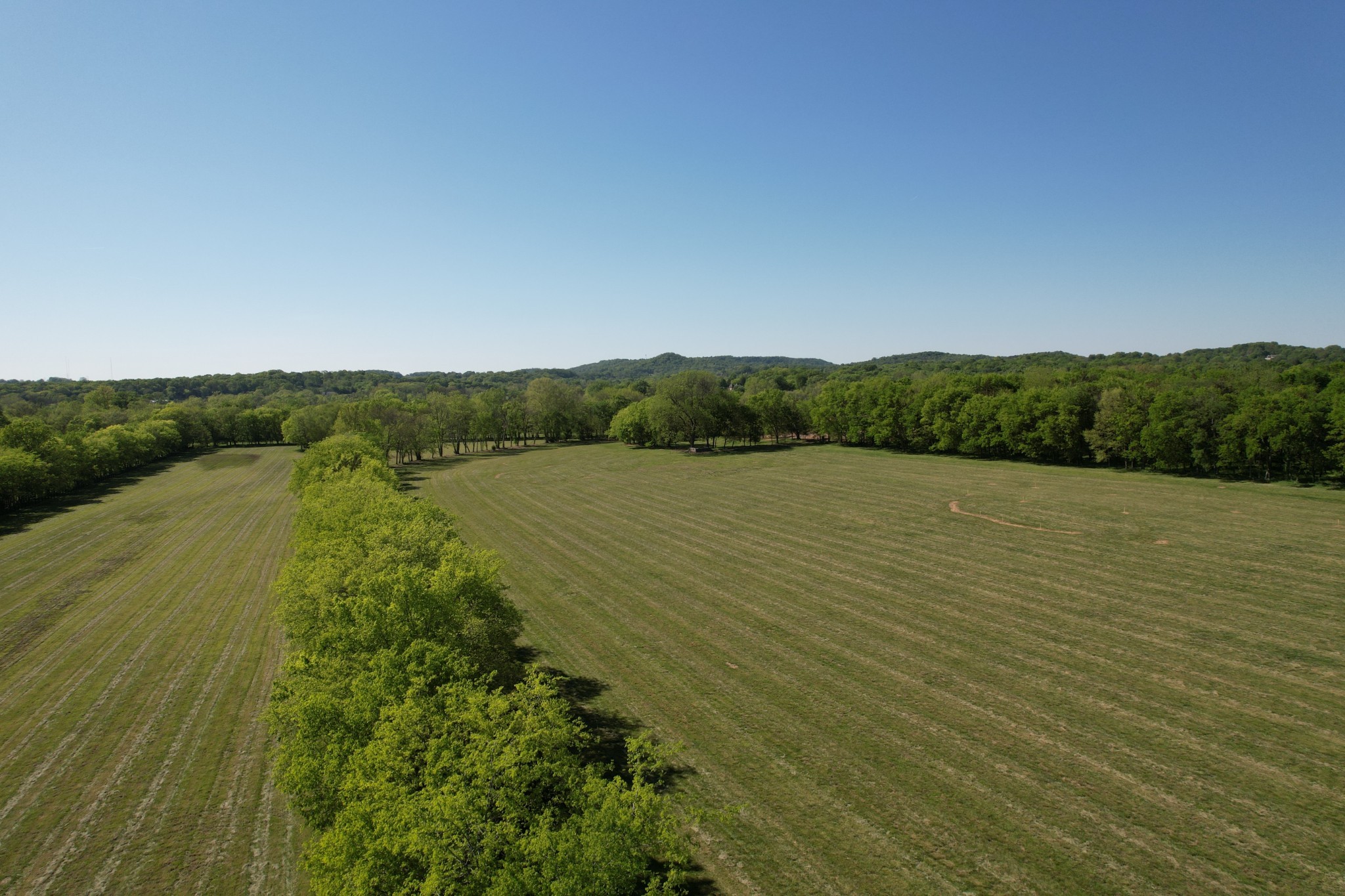 3 Trinity Road Franklin, TN 37067 - Photo 15 of 19 a view of lake and mountain