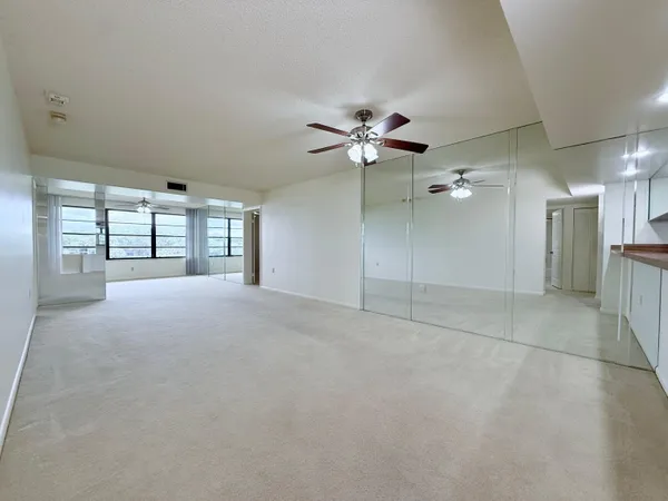 $1,845 | 3525 Village Boulevard, Unit 401, West Palm Beach, FL 33409