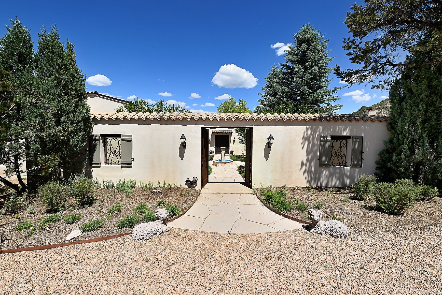 37 Rancho Escondido Santa Fe, NM 87506 - Photo 50 of 57