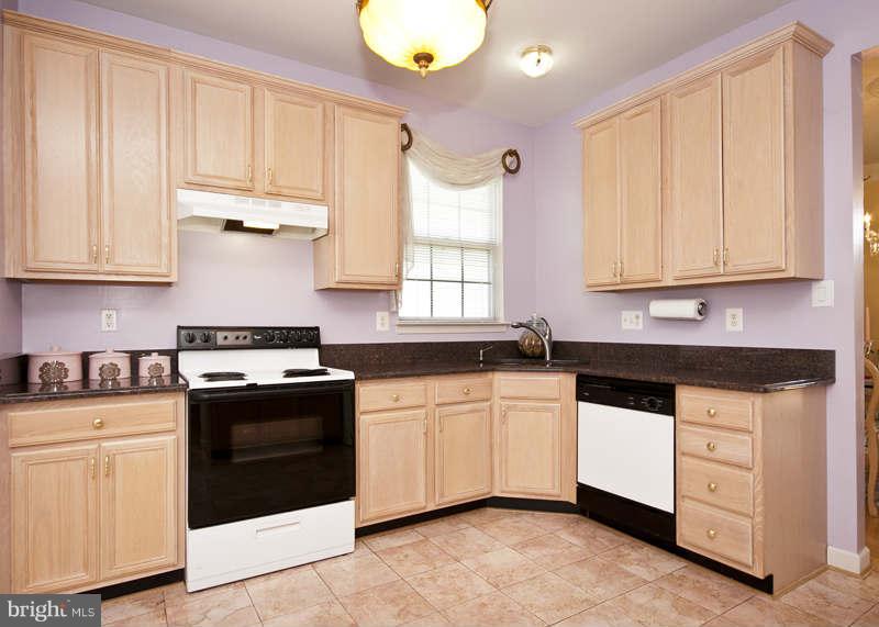 9710 Watts Road Owings Mills, MD 21117 - Photo 10 of 24 Kitchen