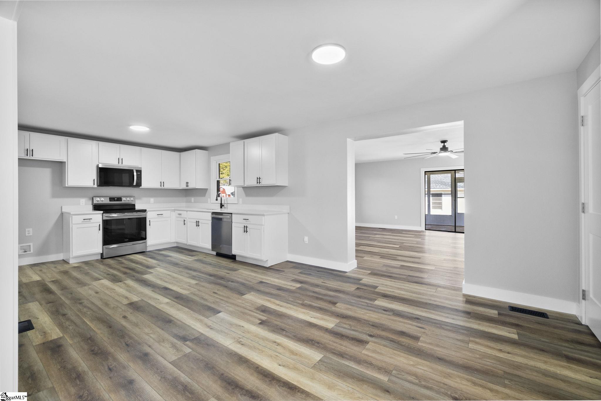 10 Lee Street Honea Path, SC 29654 - Photo 5 of 27 Gallery Image 5