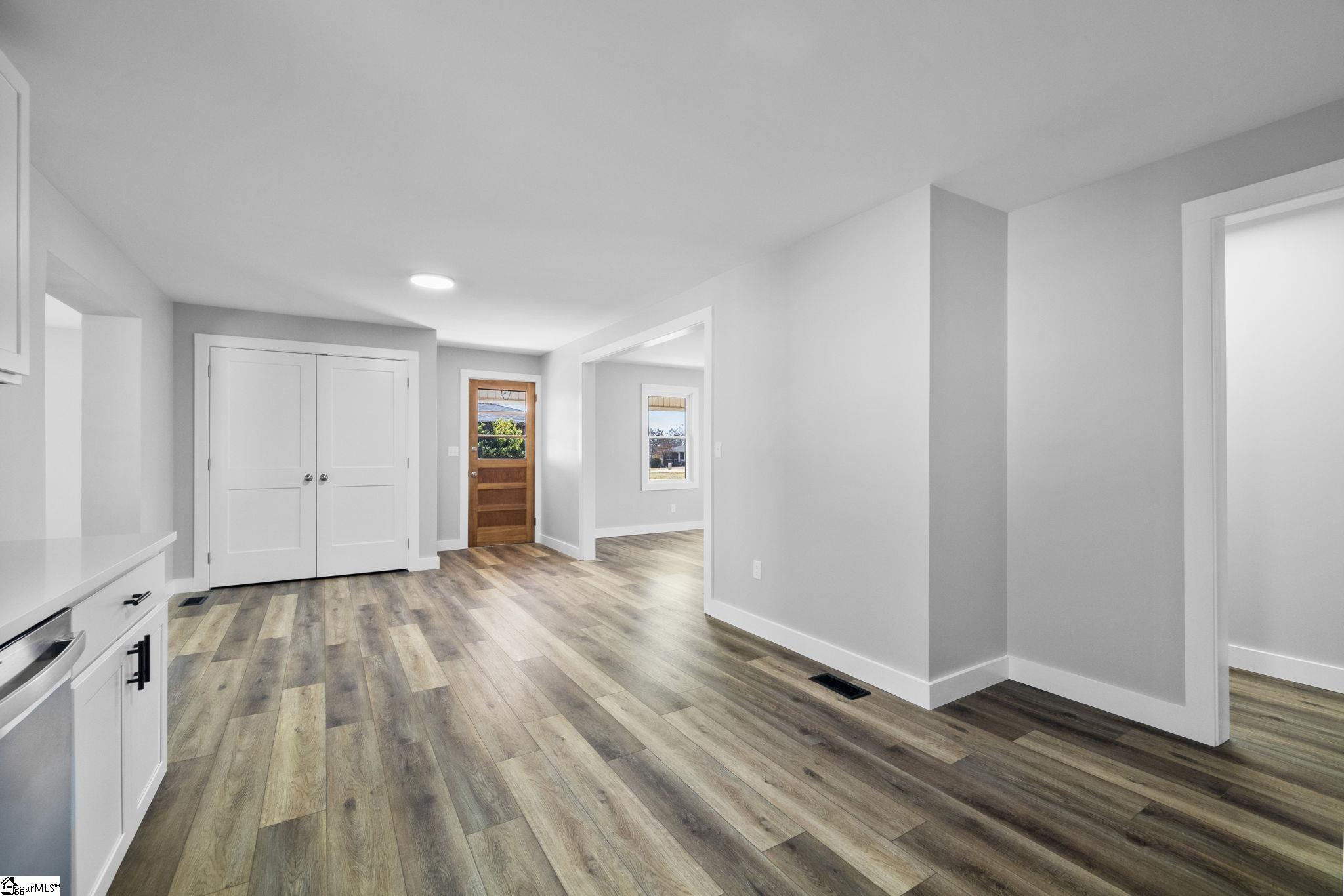 10 Lee Street Honea Path, SC 29654 - Photo 8 of 27 Gallery Image 8