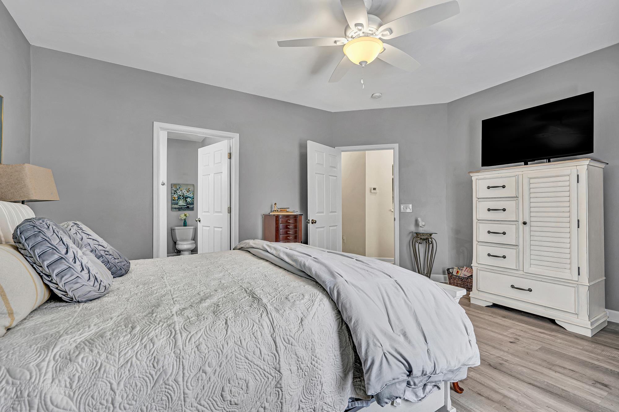 3045 McVitty Road, Unit 105 Roanoke, VA 24018 - Photo 21 of 39 3045 McVitty Forest - pic 18