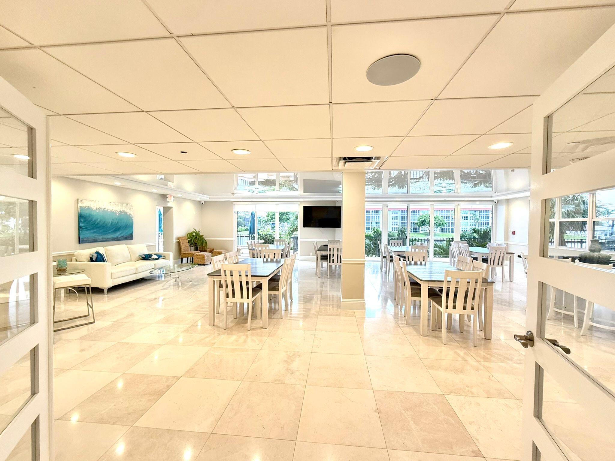 1150 Hillsboro Mile, Unit 707 Hillsboro Beach, FL 33062 - Photo 39 of 60 3157c39c-5453-443c-aecc-f591b95dfd63